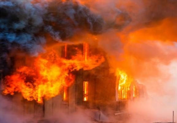  قتلى في انفجار مروع واشتعال حريق جنوب فرنسا